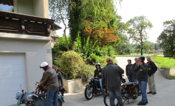 Oldtimerfreunde Kallham am Weg zum Oldtimertreffen Vichtenstein 31 07 2016