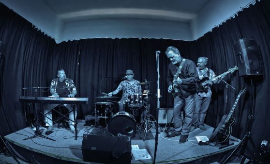 The Blues Patties in enhazehn