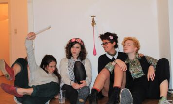Schapka (v.l.): Marie Luise Lehner, Lili Kaufmann, Laura Gstättner und Dora Lea DeGoederen 
