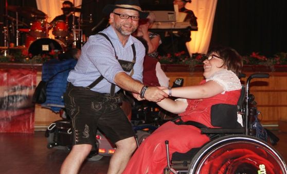 Tolle Stimmung beim ersten Inklusions Ball  „miteinander erleben“ in Leonding