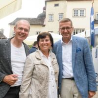 Tips Empfang Burg Clam bei Europe und Scorpions am 2. August 2019