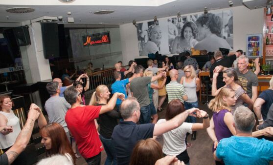 Salsa Mittwoch @ Remembar