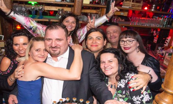 Mausefalle - Peters 45. Geburtstag