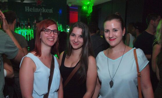 THE 90s SA + FR  @ REMEMBAR