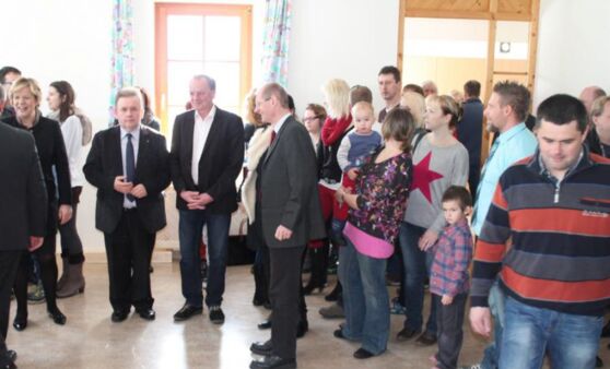 Eröffnung des Kindernests in Schönbach