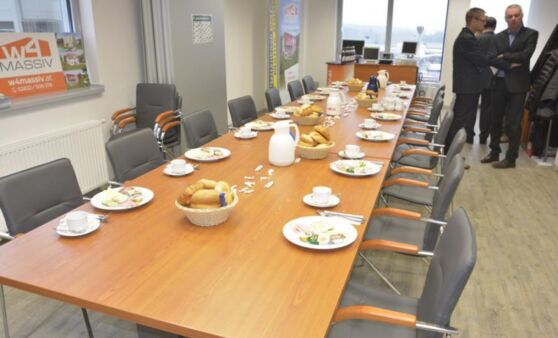 Lagerhaus Zwettl: Vorstellung der neuen Schiene "w4massiv"