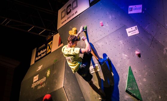 Klettern in der Stadt: Staatsmeisterschaften und Austria Cup 2015 in Bouldern
