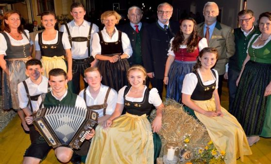 „aufdirndl't“: Landjugend lüftete „trachtiges“ Geheimnis