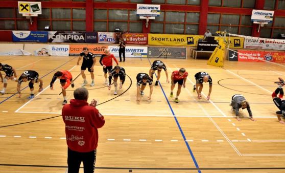 Sensationssieg: Waldviertler Volleyballer bezwingen Ligafavoriten Aich/Dob