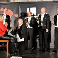 Jubiläumskonzert vor ausverkauftem Haus: Comedian Vocalists verzaubern Publikum