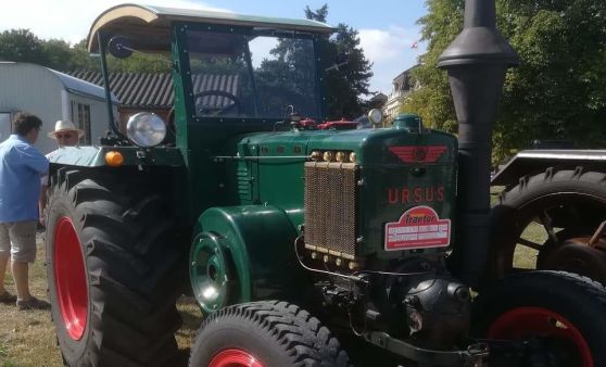 Eindrücke vom agrarhistorischen Traktorentreffen in Enns