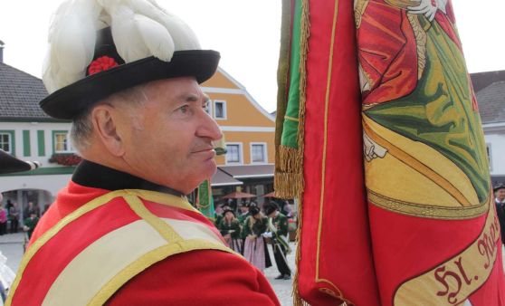 Festakt: Gedenktafel für berühmten Sohn von Bad Zell enthüllt