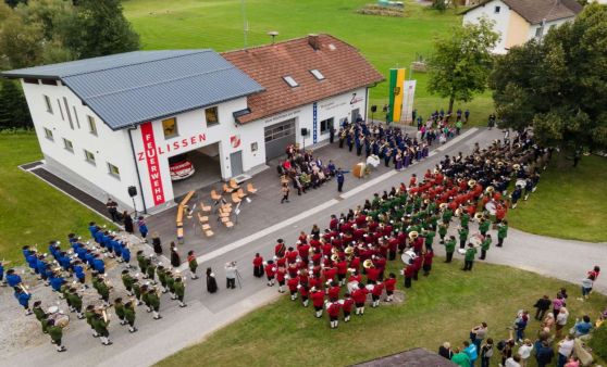 Einweihung Gemeinschaftshaus Feuerwehr und Musikverein Zulissen