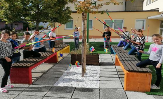 Mittelschule Albrechtsberg | Wer fängt den größten bunten Fisch?