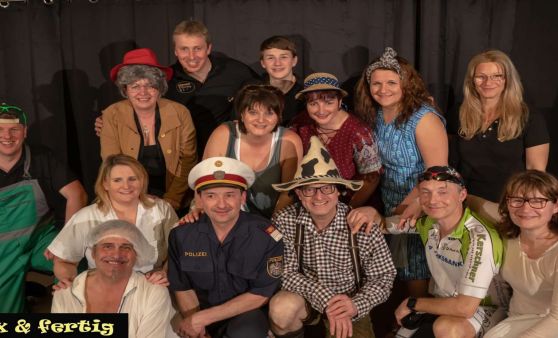 Theatergruppe fix&fertig 2019 - 8. Programm "Oba hei geht´s guat"