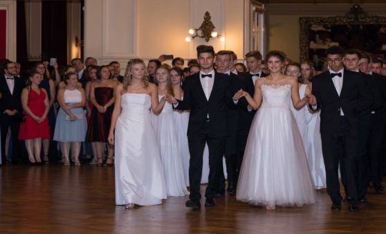 R.(A.)M.S. Titanic - Maturaball des Ramsauergymnasiums