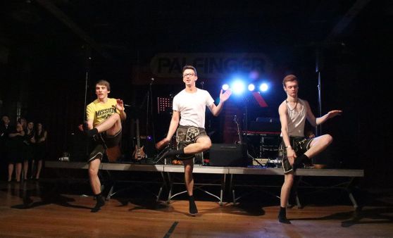 HTL Steyr "Festplatte voll - jetzt wird formatiert" Teil 2