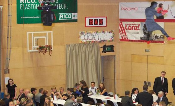 "Technisches K.O. - Sieg in Runde 5" - der Abschlussball der HTBLA und FS Andorf