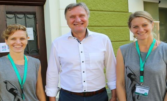 Zahlreiche Besucher tanzten beim ersten Tanztag durch Kirchdorf