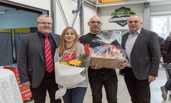 KFZ-Mietwerkstatt Schraubereck feiert Eröffnung