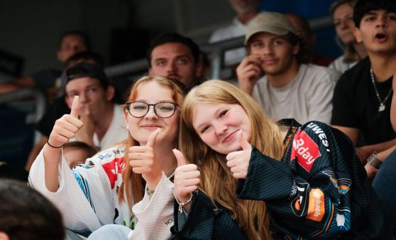 Mehr als 1.000 Fans beim Season Opening der Steinbach Black Wings