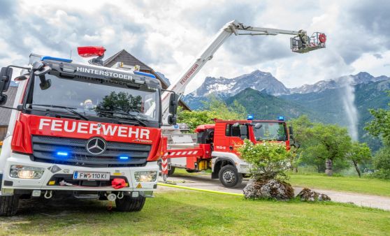 Relaisleitungsübung fordert neun Feuerwehren in Hinterstoder