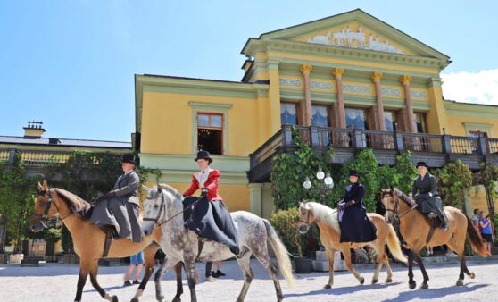Auftakt zu den Kaisertagen in Bad Ischl: Kaiserin Elisabeth Damen Sattelreiten