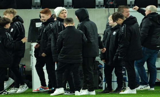 Lask Stadion Eröffnung