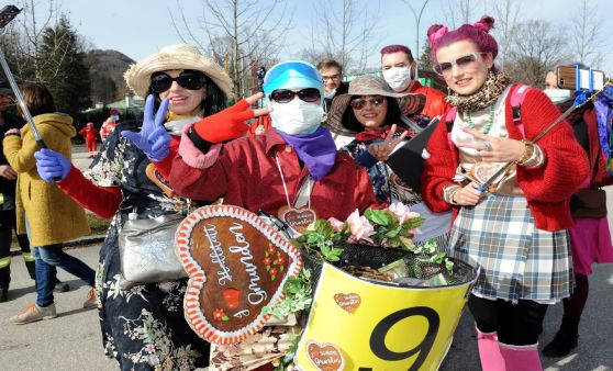 Beim Fasching im Salzkammergut ging es ordentlich zur Sache