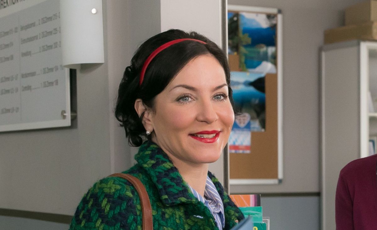 Marisa Burger: Warum sie die Rosenheim Cops verlässt und auf die  Theaterbühne wechselt