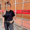 So krempelt ein Unternehmen aus Regau mit Influencerin Tschulique die Baustellen-Welt um