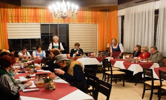 2019.03.04: Monats-Stammtisch mit Zauberer Aladin