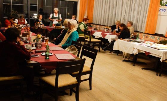 2019.10.07: Monats-Stammtisch " Faszination der Steine"