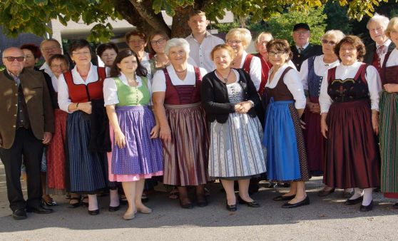2021.09.05 Vierzehnter Trachtensonntag (Übergabe eines Taufkleides)