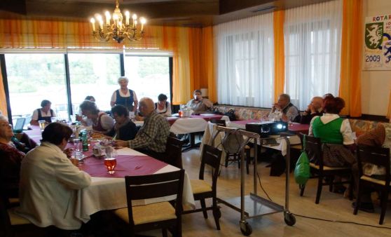 2022.05.05 Monats-Stammtisch mit Vortrag  Mag.a Dr. Regina Krenn "Erneuerung der Kirche - JETZT"