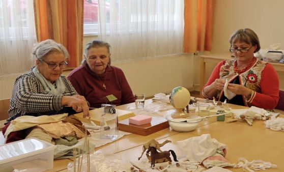 2023.10.20 3. Kurs Anfertigen von HEIDE Krippenfiguren