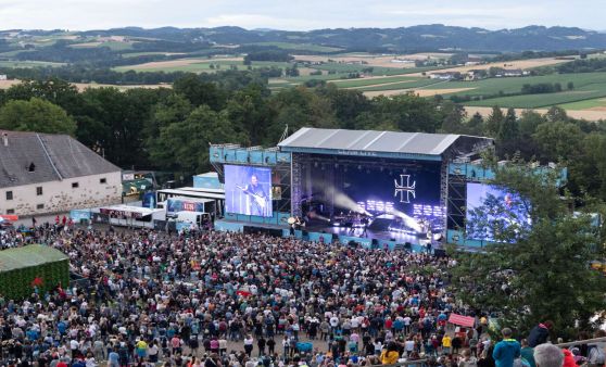 Tips Empfang Take That auf der Burg Clam am 4. Juli 2024