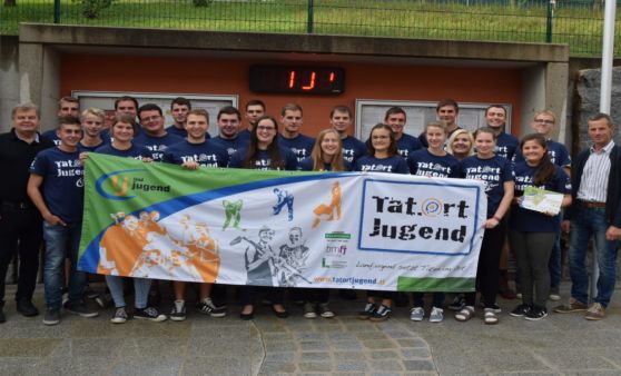 St. Georgen/Leys: "Zwischen Kirche und Wirtshaus - bau ma wos Neichs auf!"