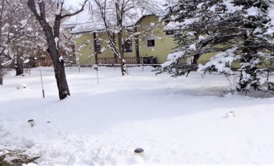 Grünau / Scharnstein : Tiefer Wintereinbruch mit 20 cm Neuschnee zum 20. März im Tal.