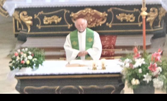 Grünau im Almtal : Pater Christoph Eisl feierte seinen 80.-igsten Geburtstag.