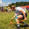 Internationale Sensenmäh-Elite trifft sich in Moosdorf