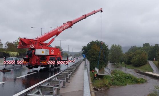 Linzer Feuerwehren im Unwettereinsatz