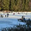 Endlich Eis am Waldsee in Pramet: Stöckeln-Kurven- Schliferitzn