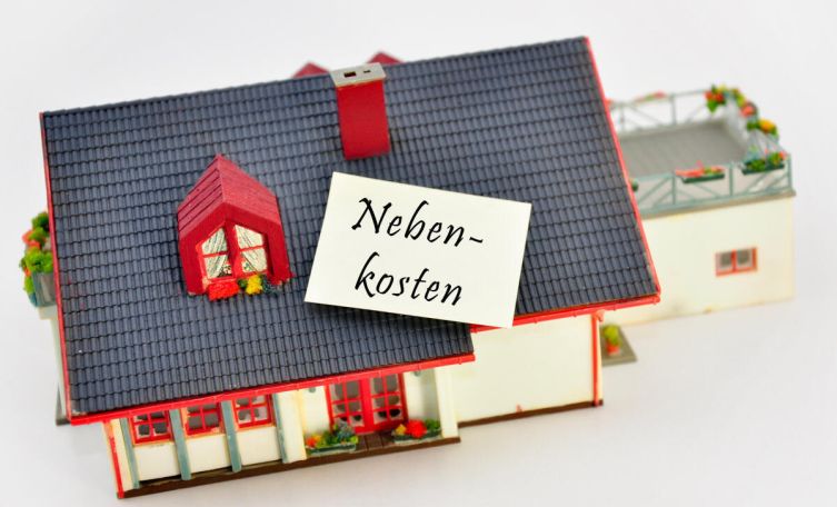 Diese Nebenkosten fallen in Österreich beim Wohnungs- und ...